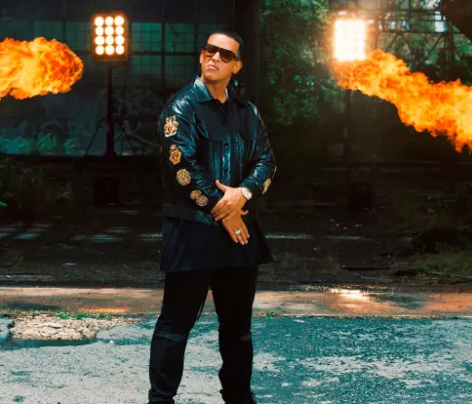 Daddy Yankee estrena el video de su sencillo  La Rompe Corazones junto a Ozuna.
